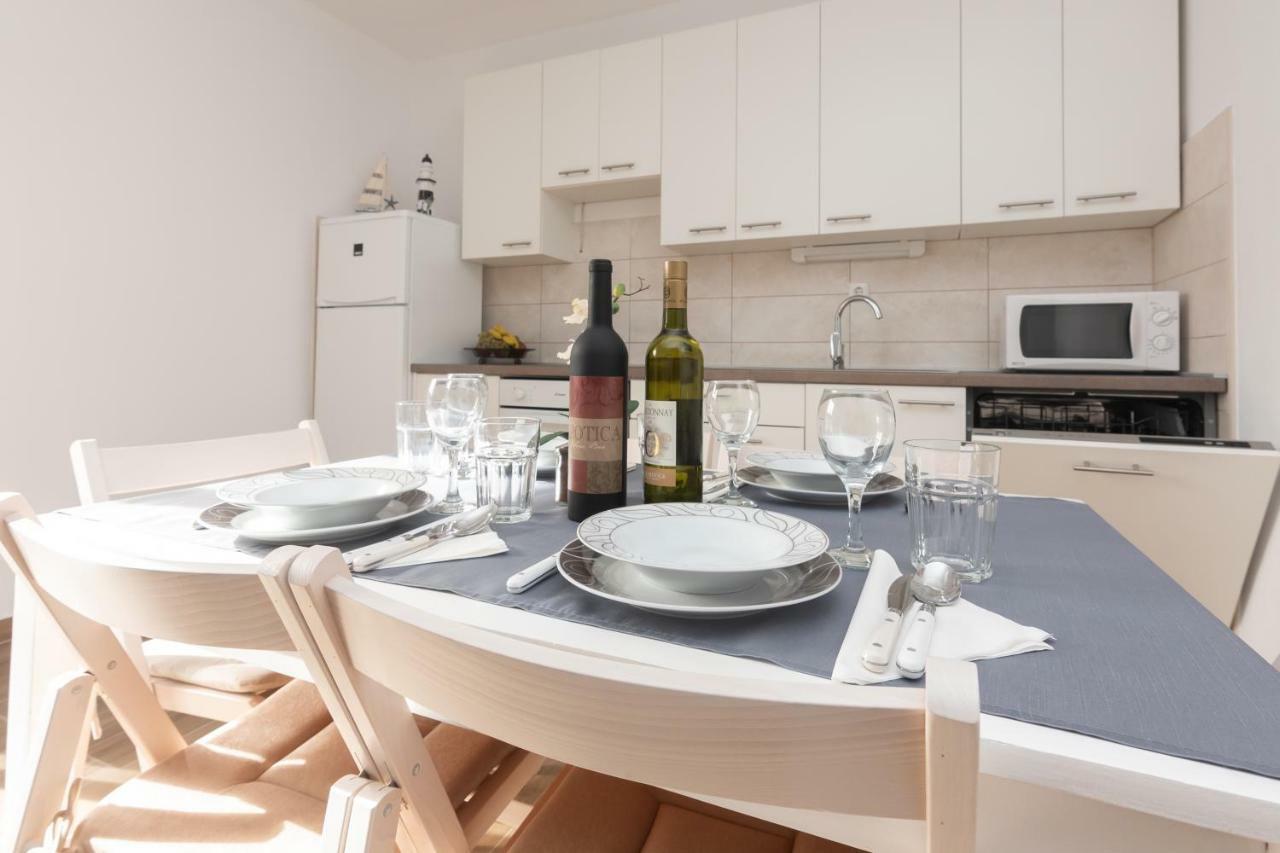 Apartman Lipotica Diklo Zadar Exterior photo