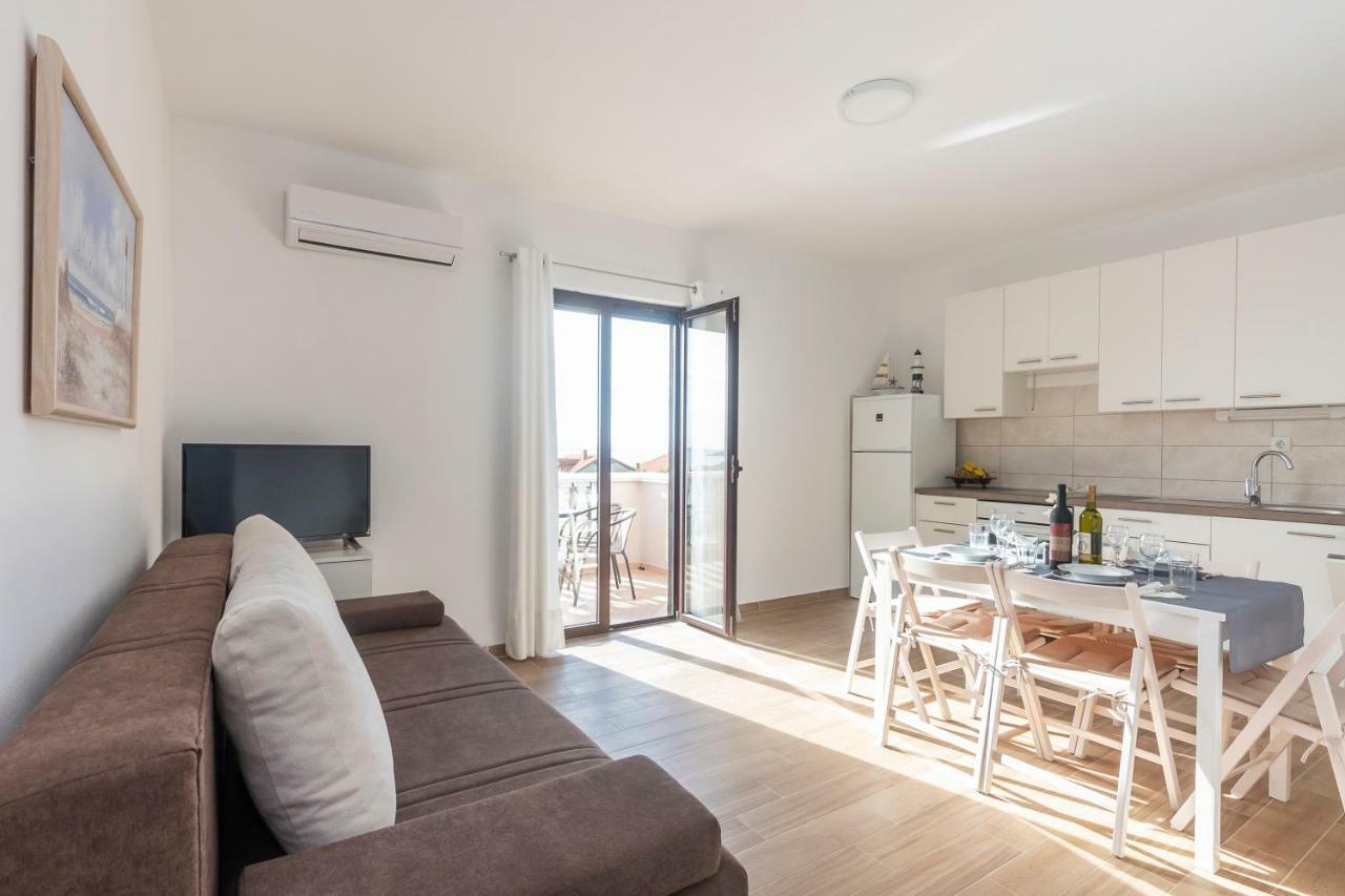 Apartman Lipotica Diklo Zadar Exterior photo